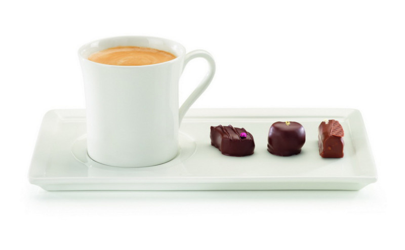 Tasse à thé rond ivoire porcelaine vitrifiée Fine Dine Rak