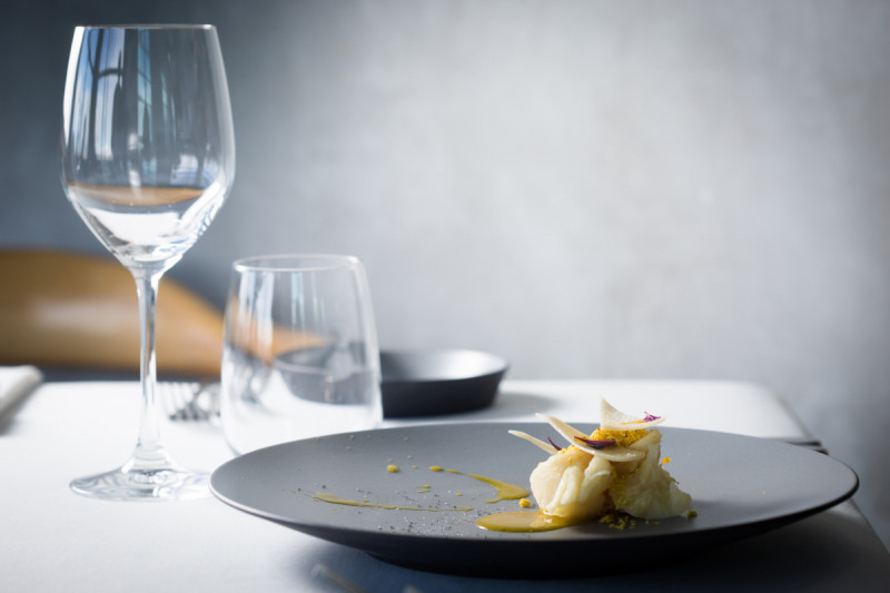 Assiette coupe plate rond noir porcelaine culinaire Ø 31,5 cm Equinoxe Revol