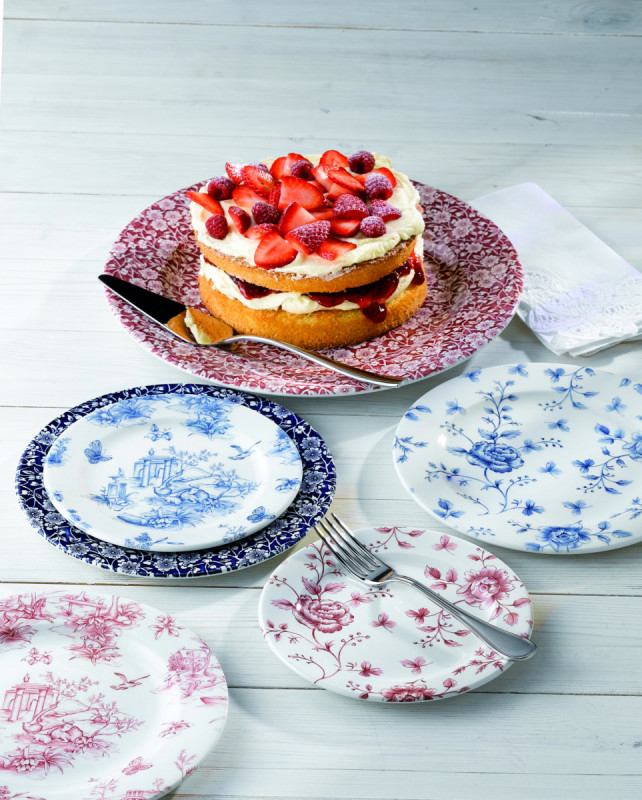 Assiette plate rond Rose Chintz Prague Blue porcelaine vitrifiée Ø 21 cm Vintage Prints Rose Chintz Churchill