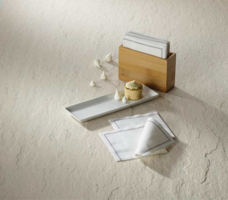 Paquet 25 serviettes cocktail blanc coton 20x20 cm pliée en 4 Oxstal Pro.mundi